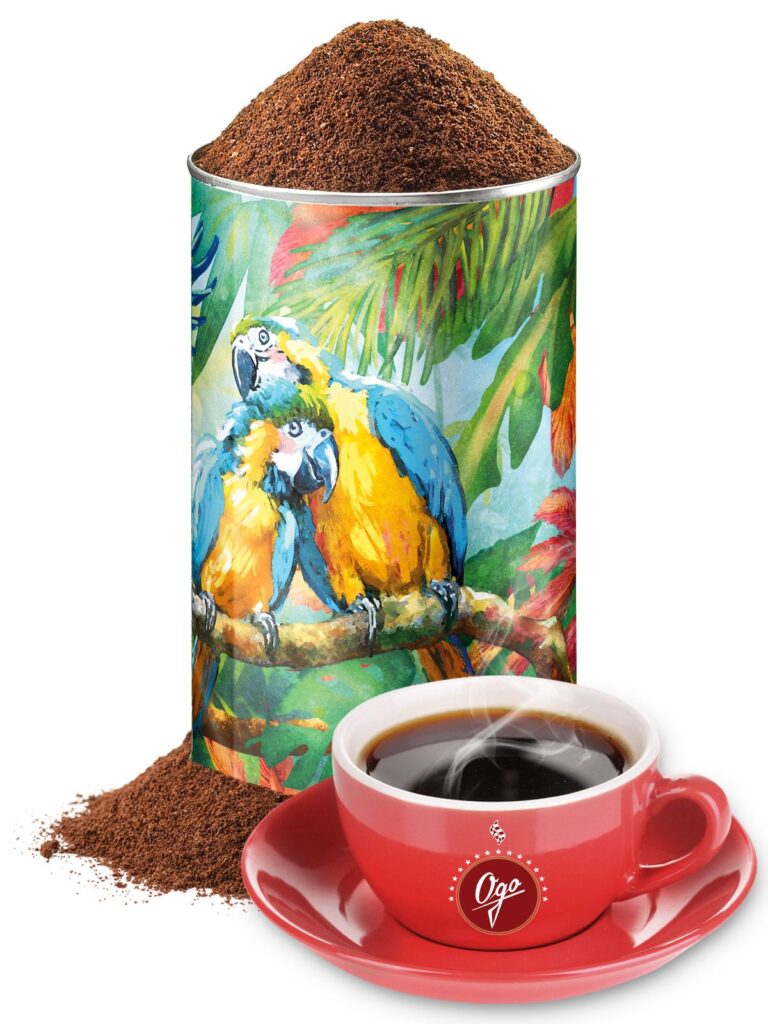 Kaffeedose "Papageienpracht" mit einer Tasse Ogo Kaffee