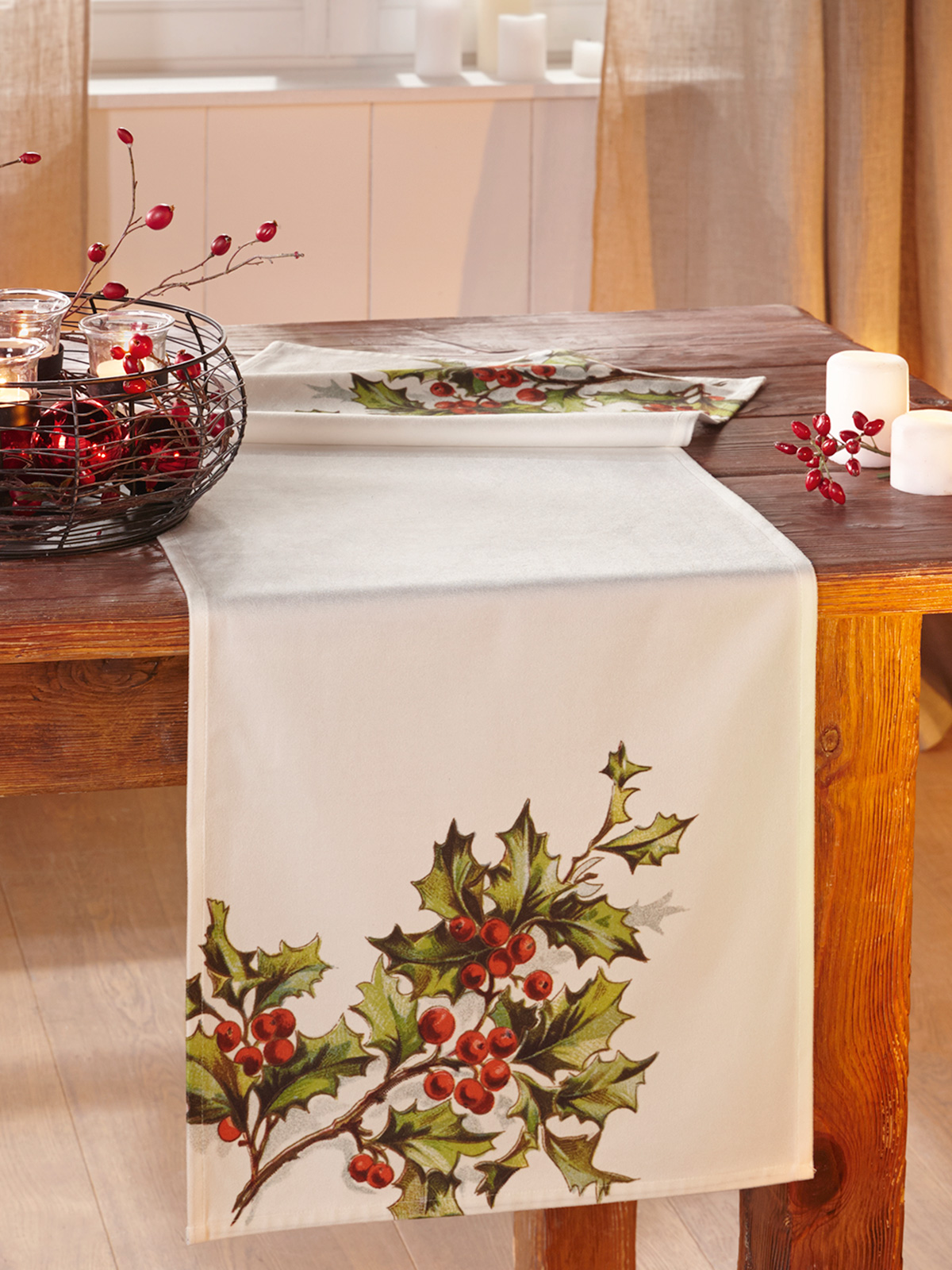 Tischläufer „Stechpalme“