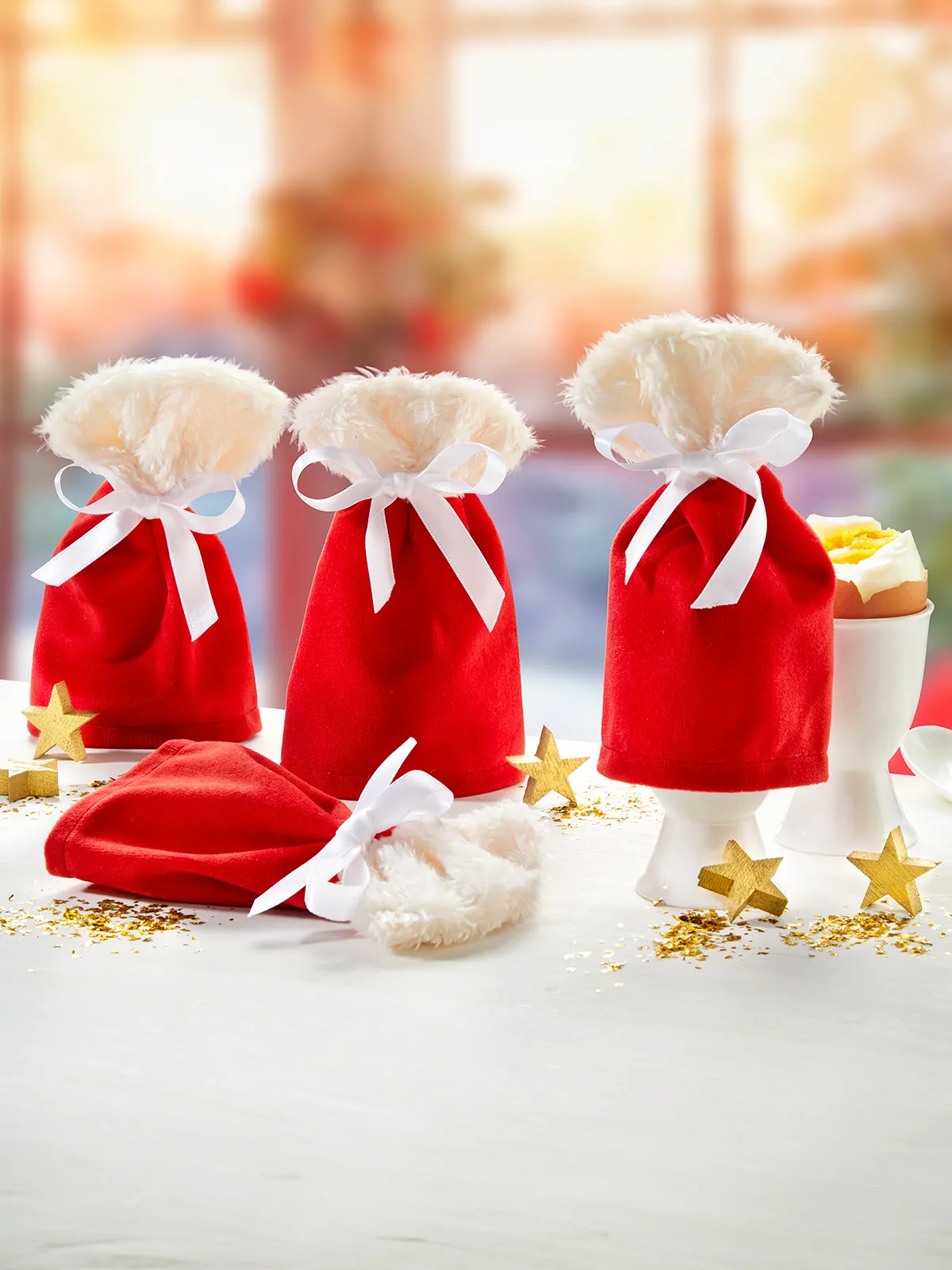 Eierwärmer-Quartett „Weihnachtsmütze“