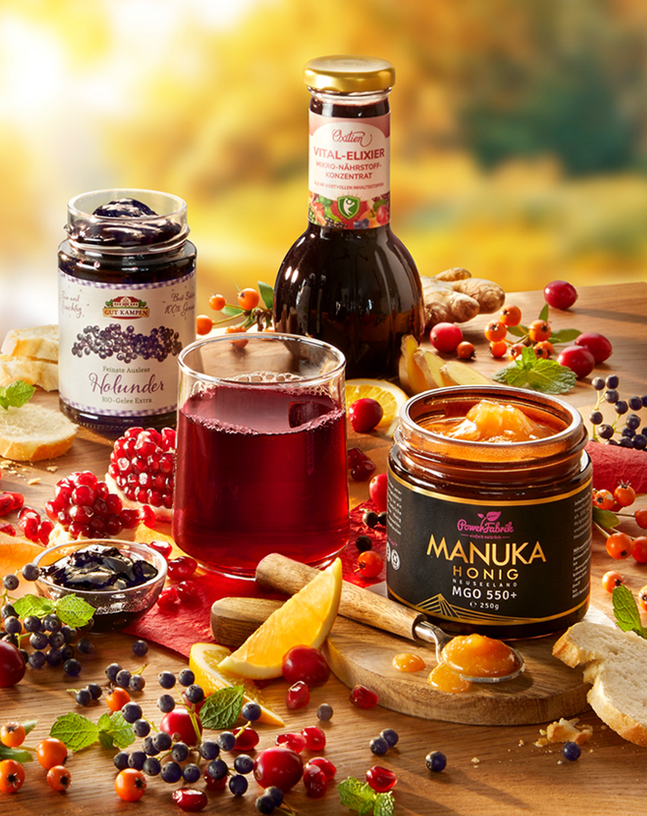 Herbstliche Produkte mit Honig, Saft und Gelee