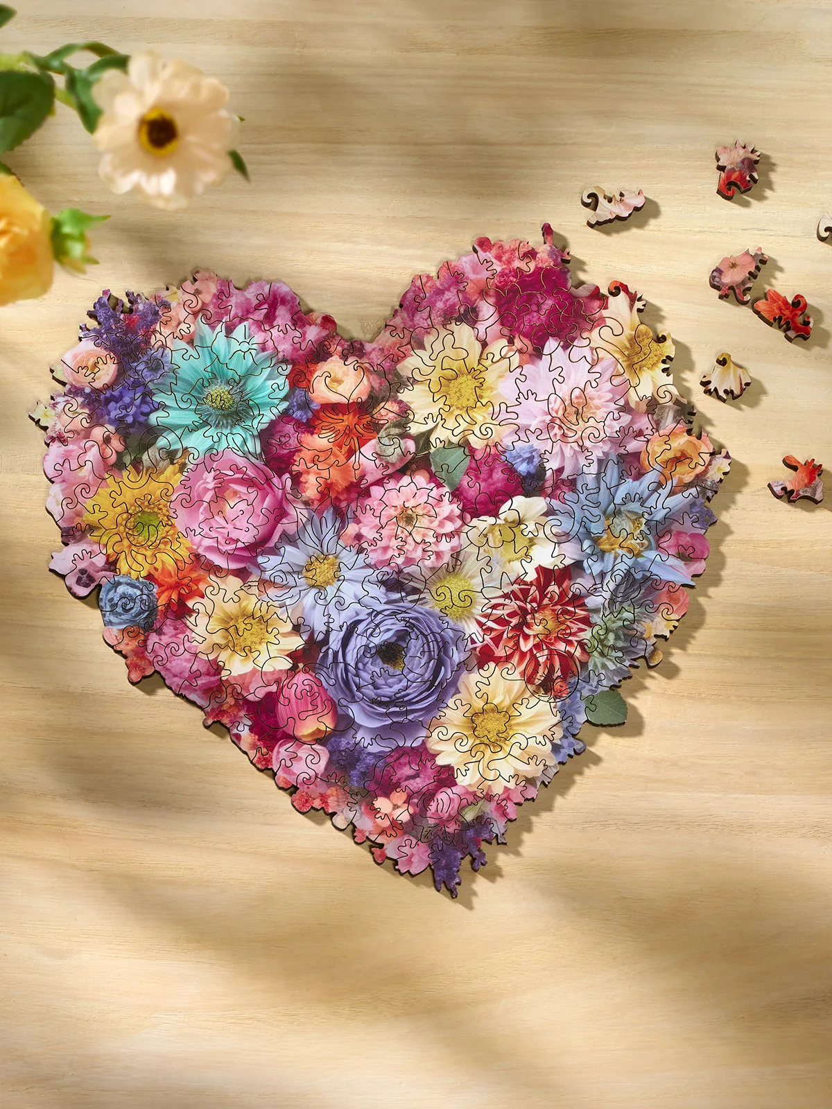 Holz-Puzzle „Blumenherz“