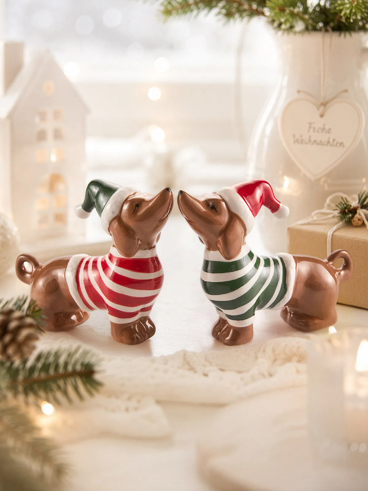 Weihnachtsdackel-Duo