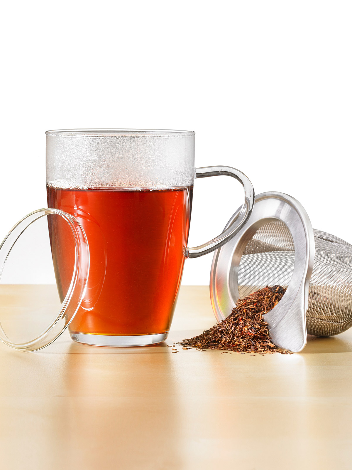 Teeglas mit Sieb