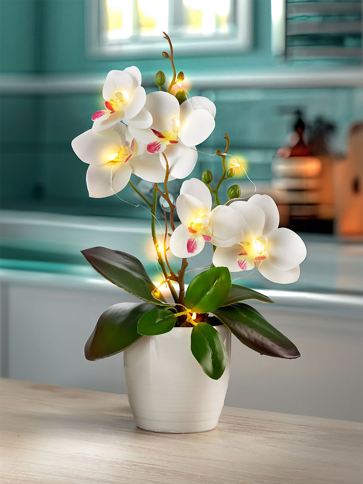Orchidee mit LED-Lichterkette, Weiß