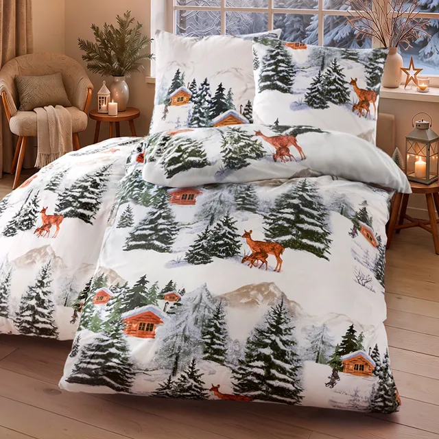 Winterliche Bettwäsche mit Rehen, Tannen und verschneiten Berghütten