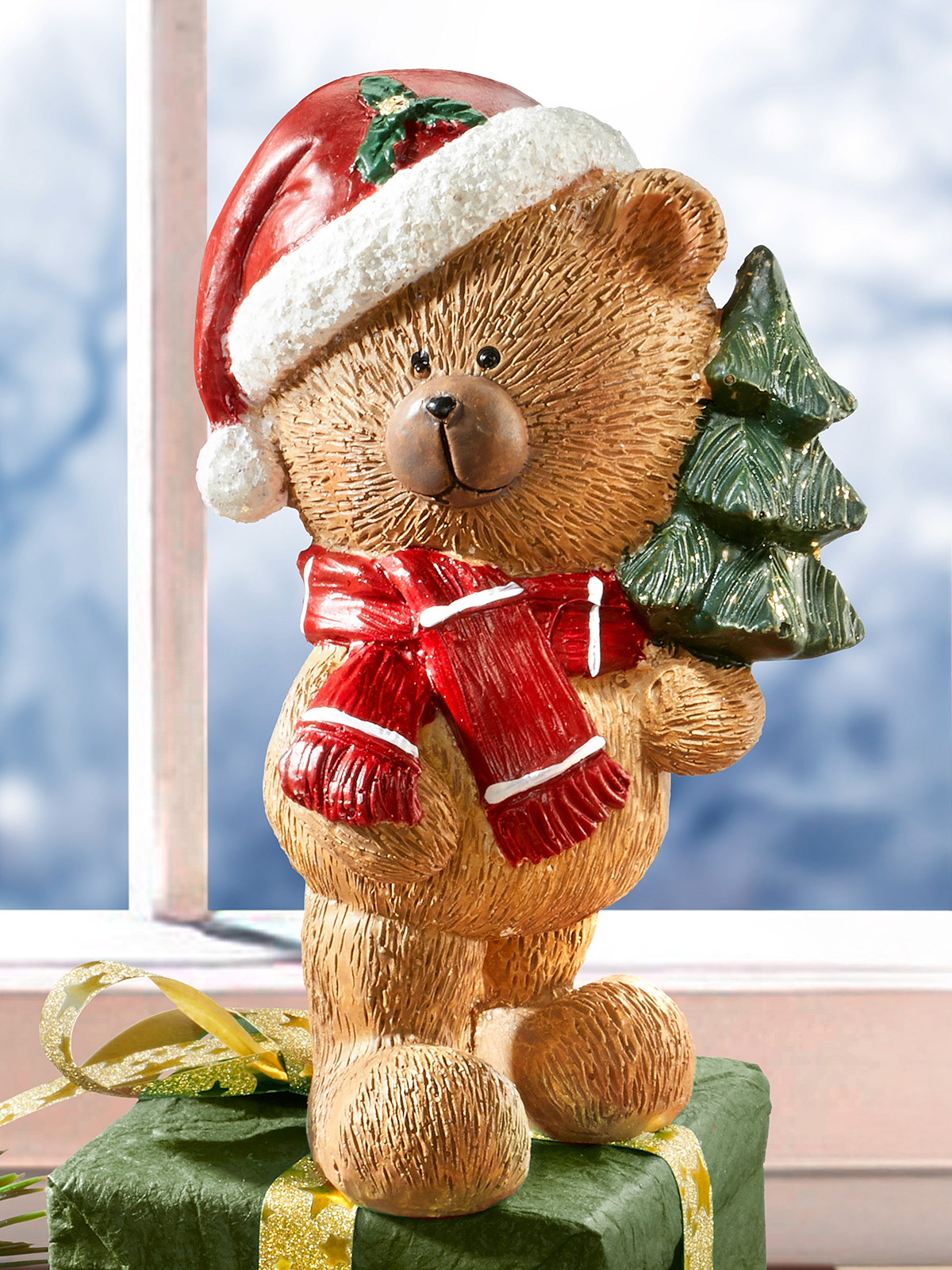 Weihnachtsbär mit Tanne